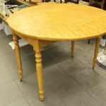 892 8310 DROP-LEAF TABLE
